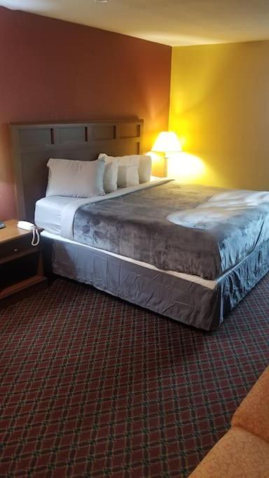 Osu 2 Queen Beds 238